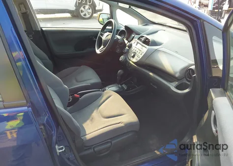 2011 Honda Fit from USA, damaged, VIN JHMGE8H35BC028017